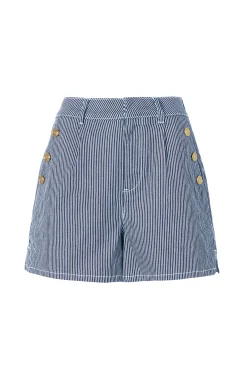 Amoria Short