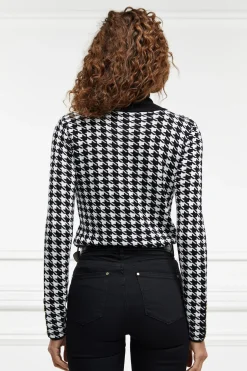 Classic Roll Neck Knit