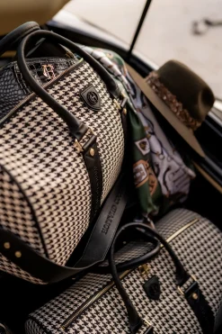 Regency Holdall